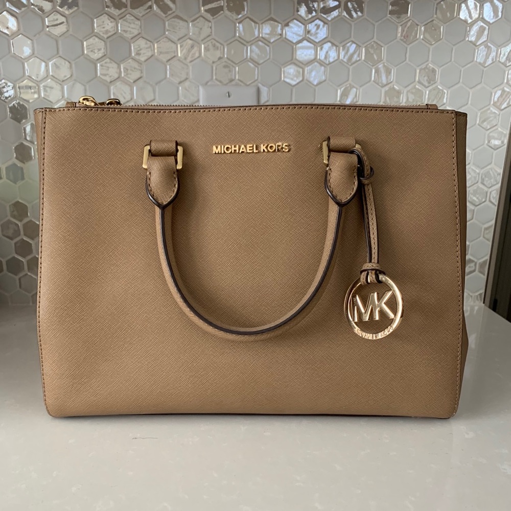 Michael Kors Shoulder Bag